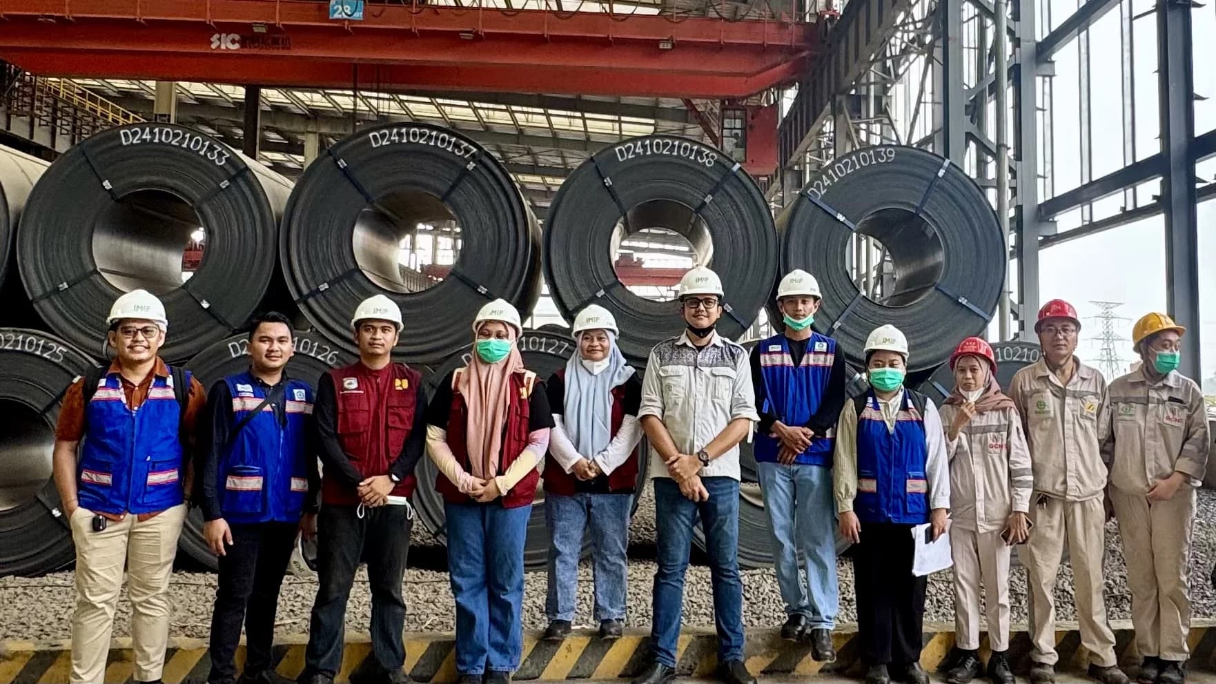 Tim Solusi SLF meninjau kelengkapan bangunan